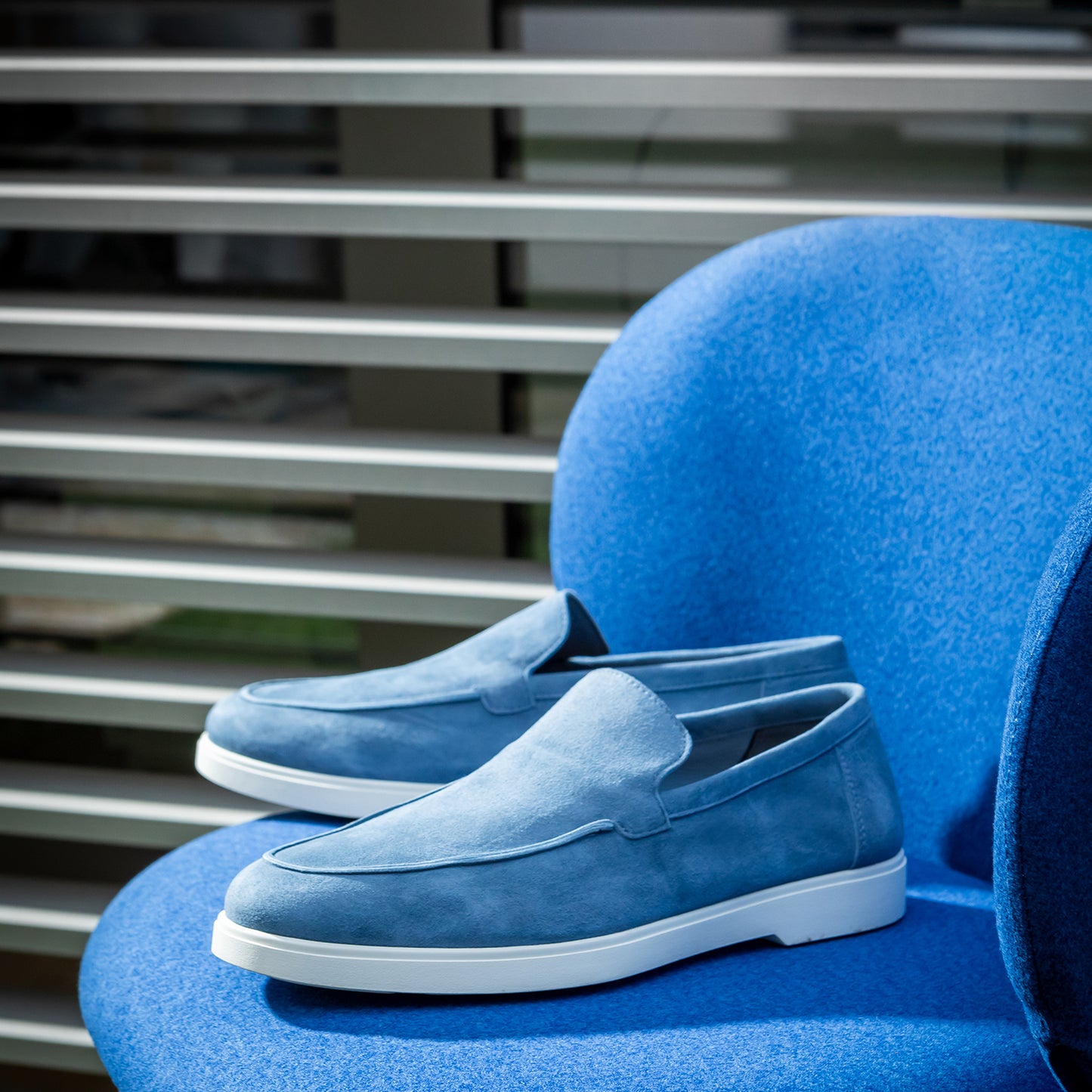 LOAFER GLO UNLINED M AVIO