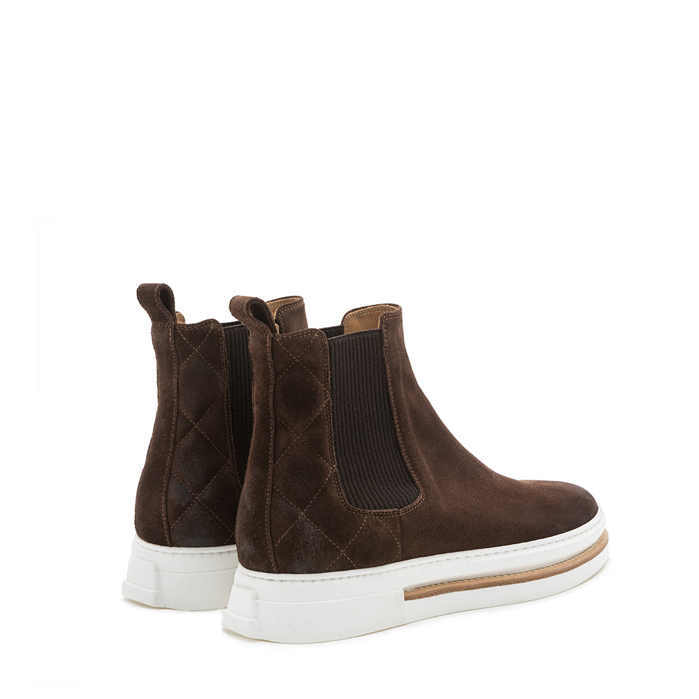 BROWN CHELSEA BOOTS